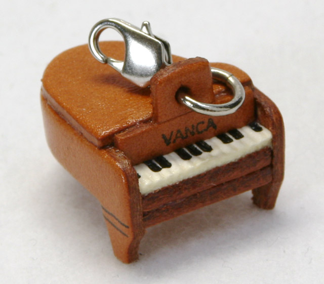 音楽雑貨　携帯ストラップ　本革　グランドピアノ　鍵盤　ギフト
