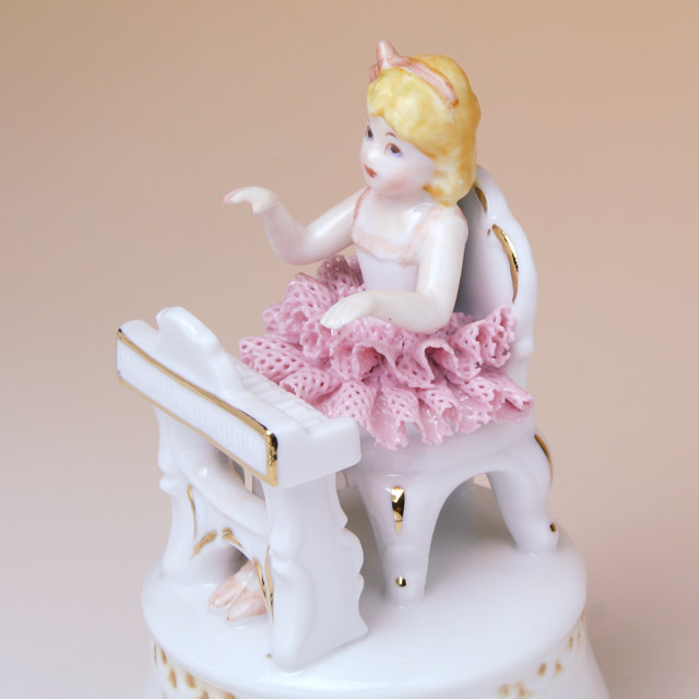 レース人形 ピアノ piano 鍵盤 楽器のオルゴール 音楽雑貨 音楽ギフト 音楽グッズ