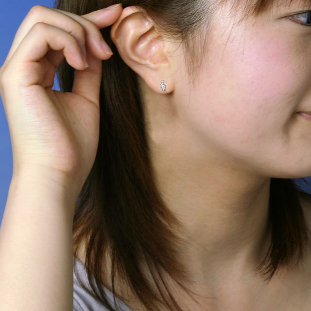 ト音記号 ピアス ピュアシルバー SV992 音楽雑貨 音楽グッズ 