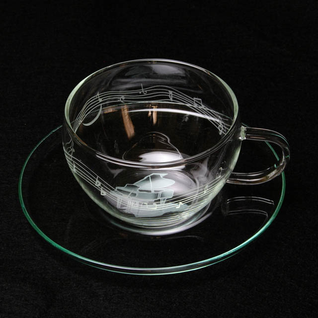 クリスタル 耐熱 グラスカップ ソーサー グランドピアノ 音符 楽譜 音楽雑貨 音楽グッズ 音楽ギフト