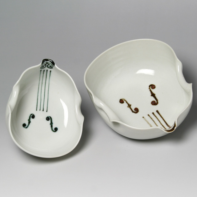 ヴィオラ 弦楽器 小鉢 食器 九谷焼 磁器 音楽雑貨 音楽グッズ 音楽ギフト