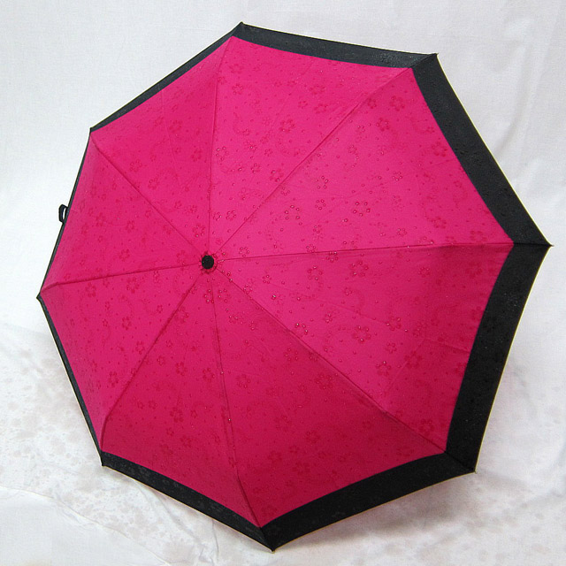 雨に浮き出る音符桜 折り畳み傘 音楽雑貨 音楽グッズ 音楽小物 音楽ギフト