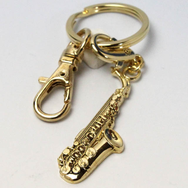 【2529】アルトサックス青い紫陽花とユーフォルビアとかすみ草と♪ キーホルダー レリーフ調 キーホルダー アルトサックス 音楽雑貨