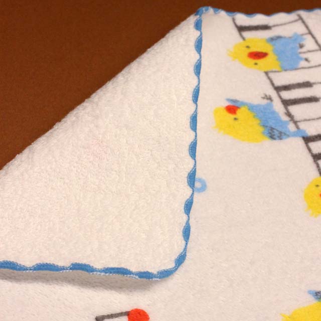 音楽雑貨 ゲストタオル ShinziKatoh パイル シャーリング加工 小鳥 合唱 鍵盤 音符