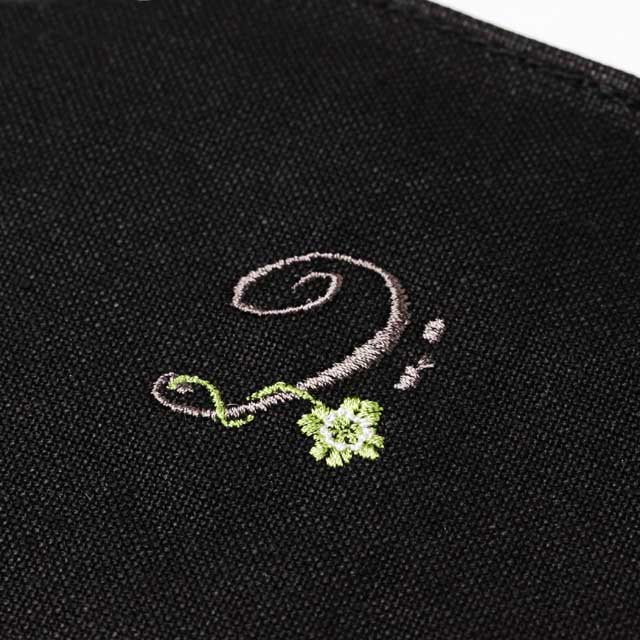 てっちゃん✩.*④ブックカバー 四六判サイズ ブックカバー 刺繍 honok