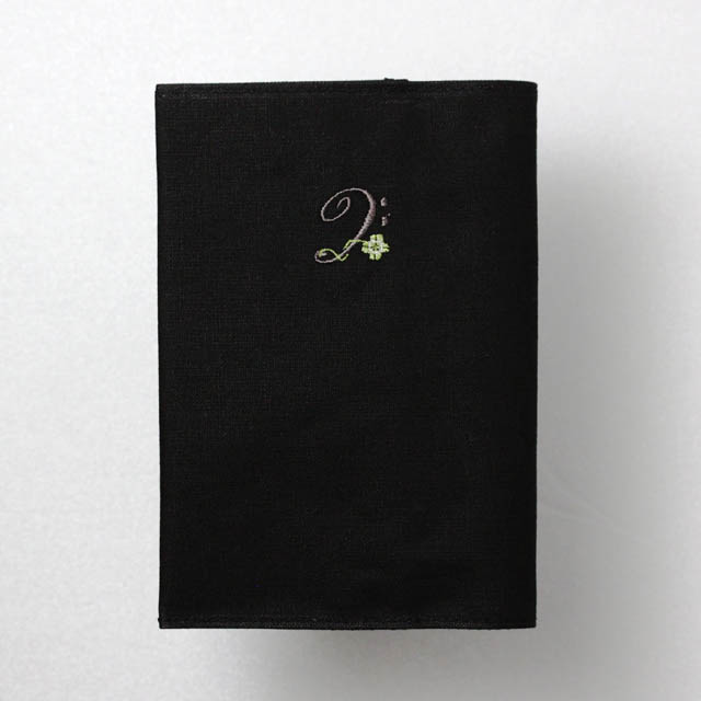 音部刺繍 ブックカバー 《ヘ音記号》 音楽雑貨・アクセサリー