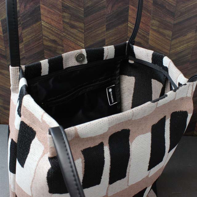 尾州織 トート 《 ピアノ鍵盤 kusumi Pink 》 969631 ○ 音楽雑貨