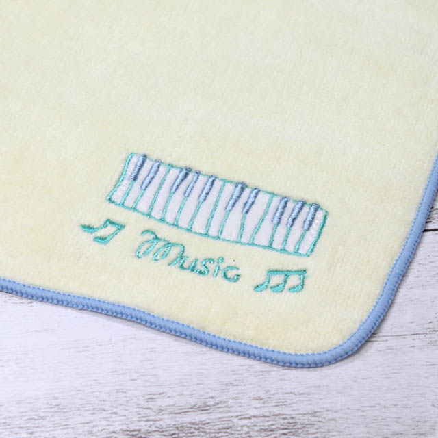 タオルハンカチ ピアノ鍵盤 刺繍 音楽雑貨 音楽グッズ 発表会記念品