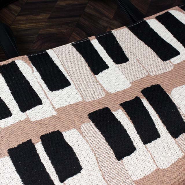 尾州織 ピアノ 鍵盤 トラペーズバッグ くすみカラー 音楽ギフト 音楽グッズ 音楽雑貨