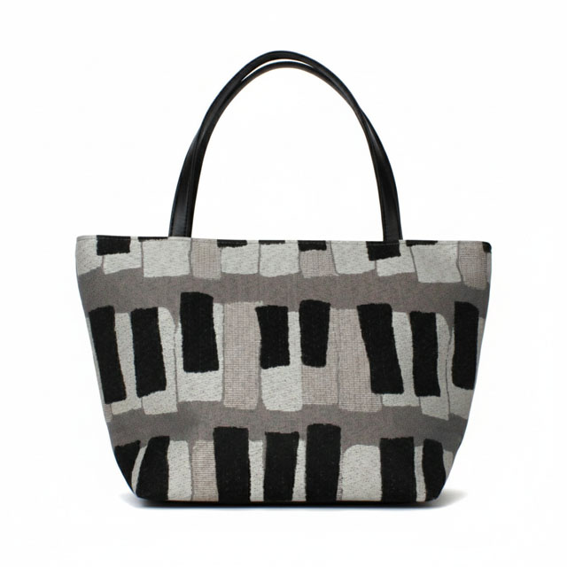 尾州織 ピアノ 鍵盤 トラペーズバッグ グレージュ 音楽ギフト 音楽グッズ 音楽雑貨