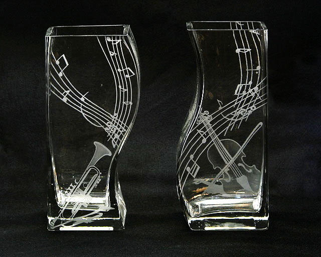 音楽雑貨 ペアベース　トランペット　ヴァイオリン　花瓶