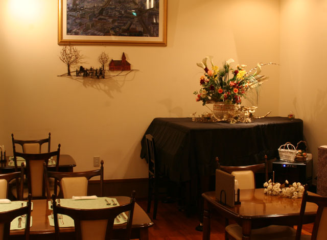 れすとら～ん くぅくぅ　音楽演奏のあるフレンチレストラン